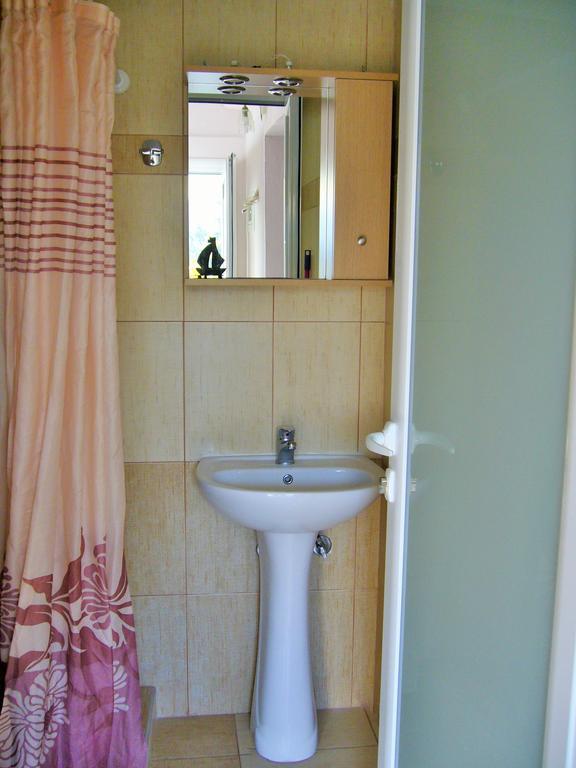 Vordos Rooms Vrasná Zewnętrze zdjęcie